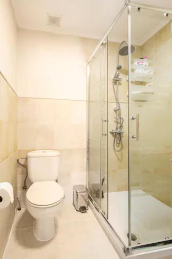 Room With Private Bathroom And Balcony Nearby The Mercado Central, Center And Beach Alicante Exteriér fotografie