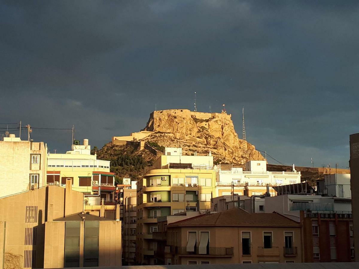 Room With Private Bathroom And Balcony Nearby The Mercado Central, Center And Beach Alicante Exteriér fotografie